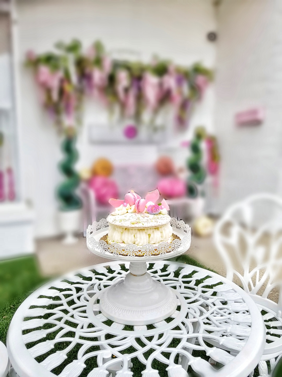 Medium vanilla berry shortcake classic Macaron cake – 8" (serves up to12)