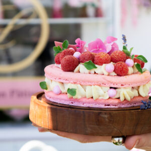 macaron cake from leialove bakery in park ridge